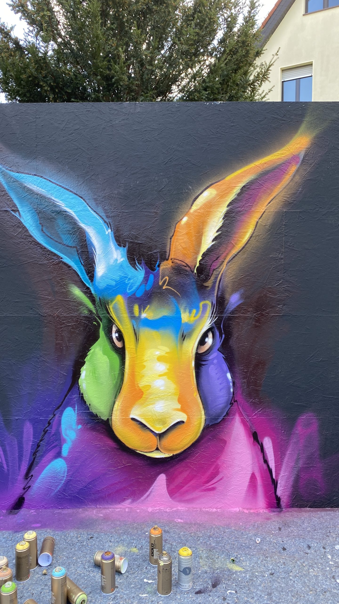 artmos4-graffitiauftrag-graffitikuenstler_privat_2021_osterhase_tier