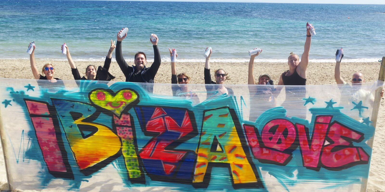 graffitiauftrag_graffitikuenstler_Graffitiworkshop_artmos4_Ibiza_Workshop_event_graffiti_8 graffitiauftrag-graffitikuenstler-graffitiworkshop-artmos4-ibiza-workshop-event-graffiti