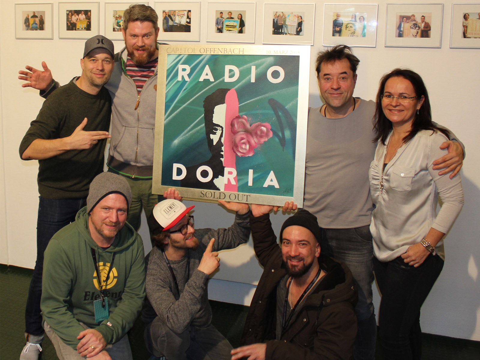 graffitiauftrag-artmos4-sold-out-award-radio-doria-stadthalle-offenbach-leinwand-graffiti