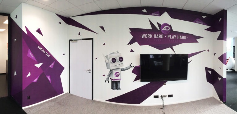 Graffitikuenstler, Graffitiauftrag, Artmos4, Admitad, Grafisch, Schrift