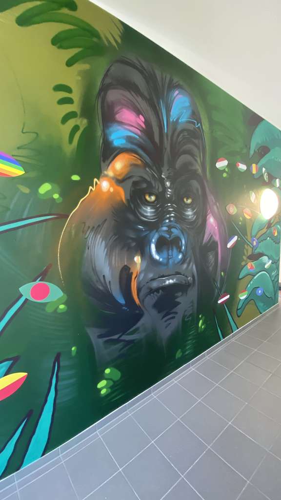 graffitiauftrag_graffitikuenstler_artmos4_amazon_voelklingen_affe_tier_dschungel_natur_pflanzen