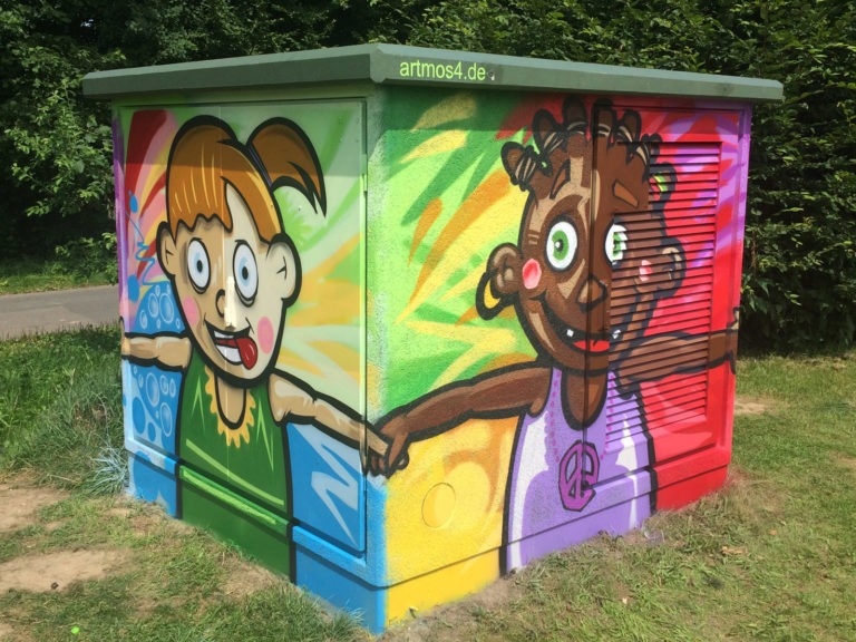 Graffitikuenstler, Graffitiauftrag, Artmos4, Hansewerke, Kinder, Comic, Bunt