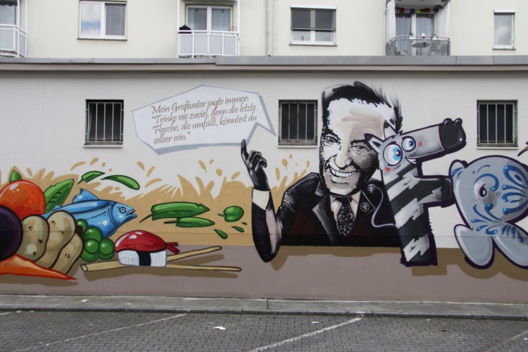 Graffitikuenstler, Graffitiauftrag, Artmos4, Kleinmarkthalle, Comic