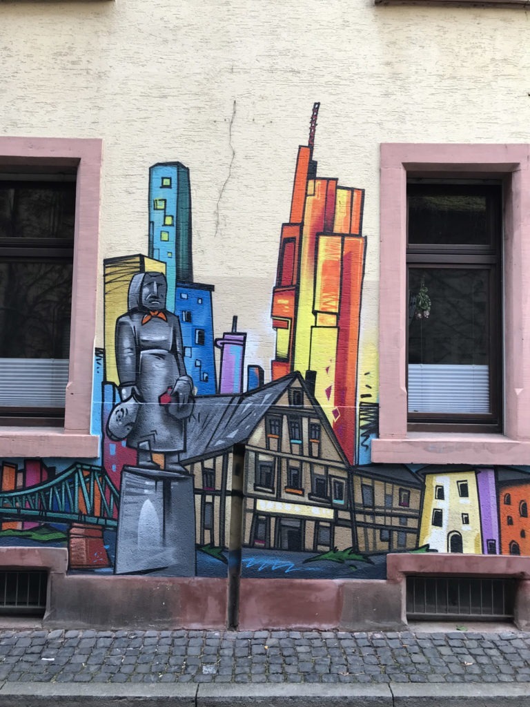 graffitiauftrag-graffitikuenstler-artmos4-niedergesaess-sachsenhausen-skyline-silhouette-landschaft-sehenswuerdigkeiten-aussen-bunt-illustrativ-kunst-privat