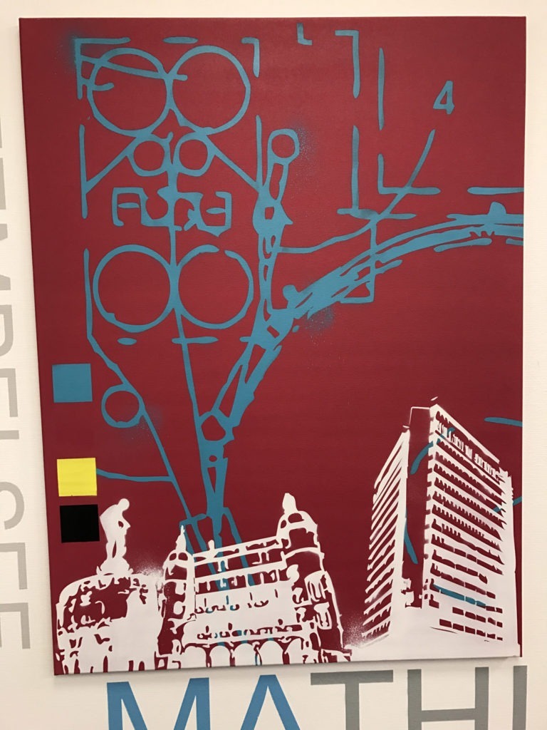 graffitiauftrag-graffitikuenstler-artmos4-offenbach-post-leinwand-schrift-offenbach-folie-bunt-innen