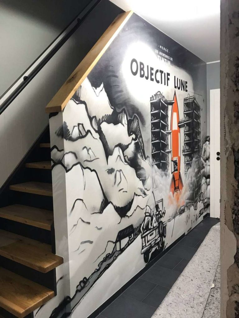 graffitiauftrag-graffitikuenstler-artmos4-Westerhoff_privat_2021_landschaft_fahrzeug_Tim_Struppi_Comic_02