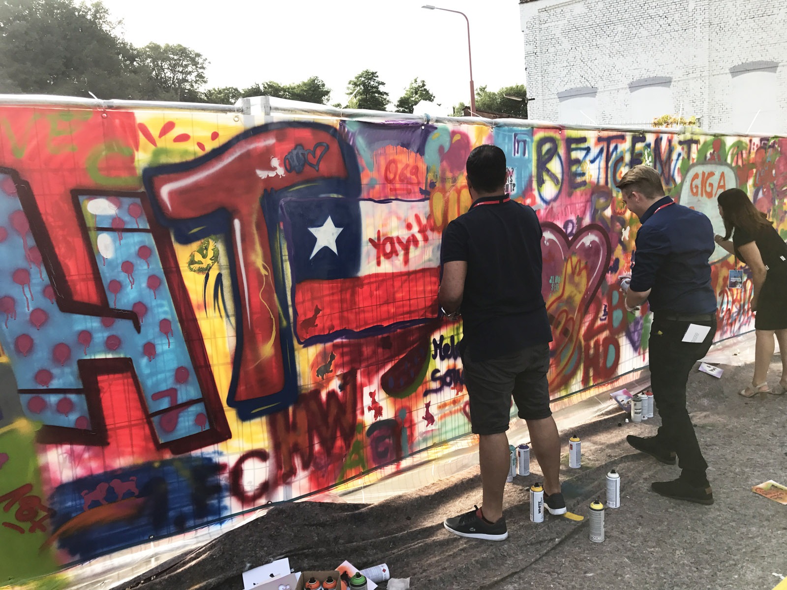 graffitiauftrag-graffitikuenstler-graffitiworkshop-artmos4-unity-media-event-offenbach-2017-graffiti