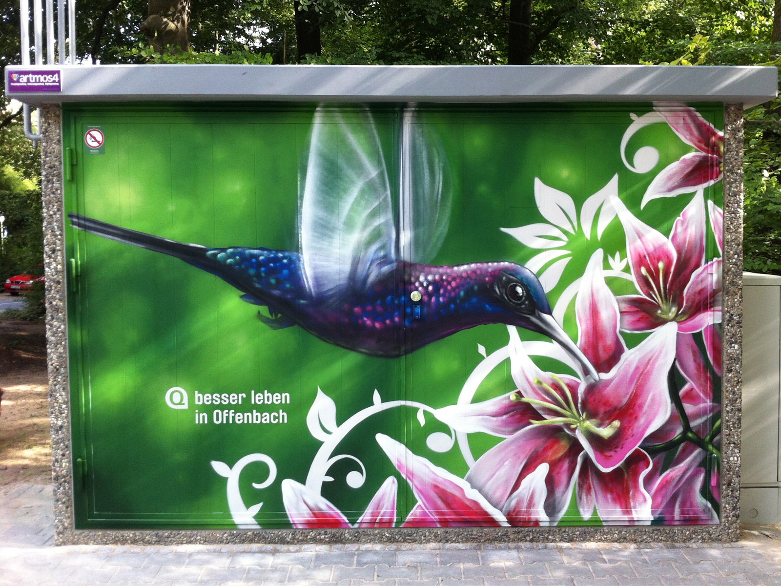 graffitikuenstler_graffitiauftrag_artmos4_energieversorger_offenbach_tier_pflanzen_bunt graffitikuenstler_graffitiauftrag_artmos4_energieversorger_offenbach_tier_pflanzen_bunt