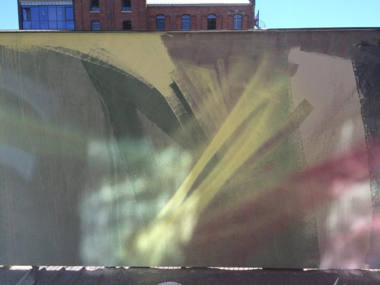 graffitiauftrag-graffitikuenstler-artmos4-Porsche_2016_auto_detail_bunt_grau_schwarz_fotorealistisch_kunst_wand