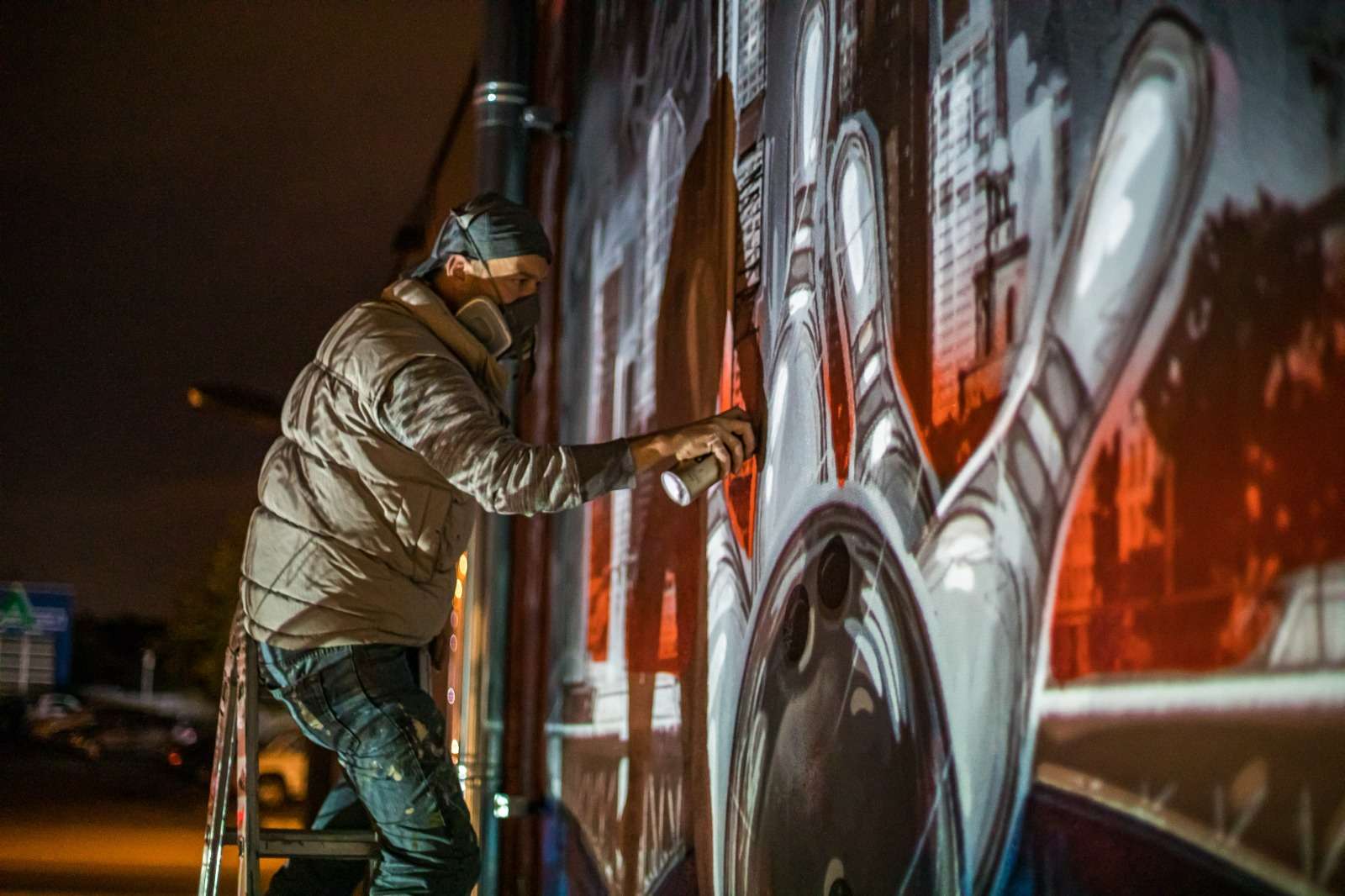 Radeberger_Pepsi_Bowl_for_Fun_Langen_2020_aussen_graffiti_bowling_skyline_frankfurt-05_graffitiauftrag_graffitikuesntler_artmos4